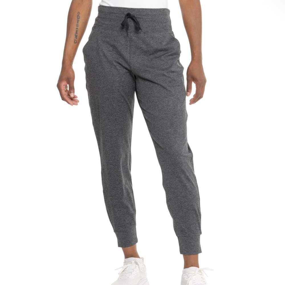 Spanx Skysoft Slim Fit Women’s Size Large Joggers